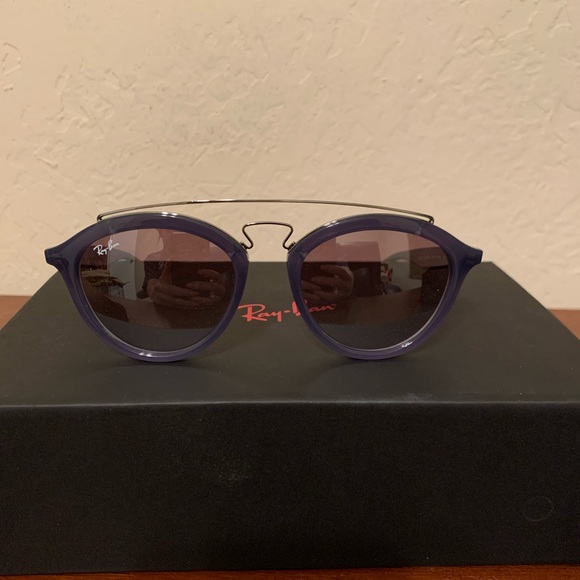 Ray-Bans - Picture 3 of 4